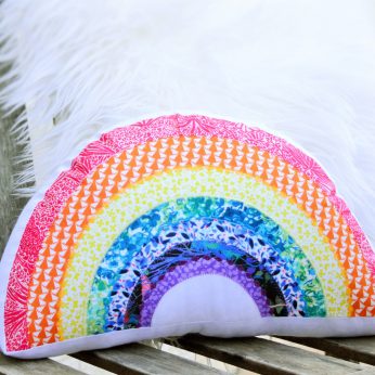 rainbow-cushion-square